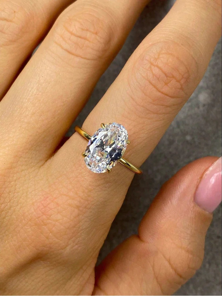 Ovelle Oval Statement Ring in 925 Sterling Silver